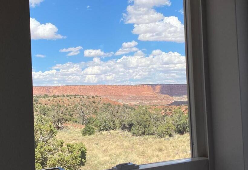 스탠다드 룸, Skyridge Inn