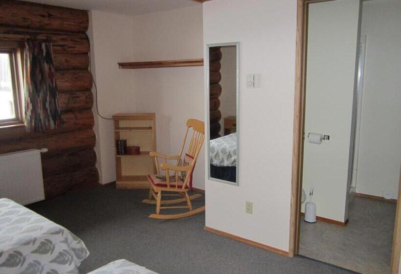 חדר דלוקס, Smithers Driftwood Lodge