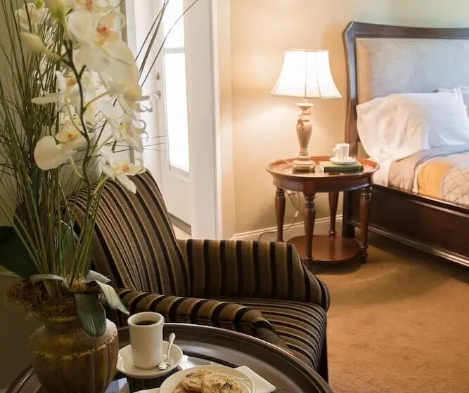 Sviitti, Summer Creek Inn