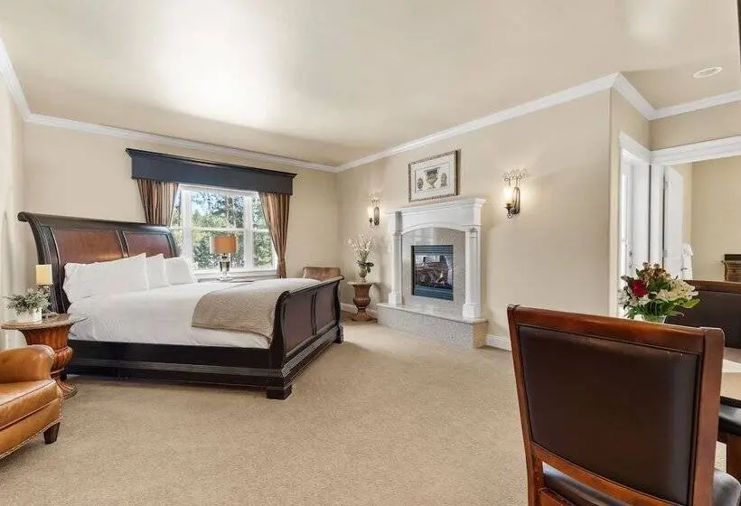 Sviitti, Summer Creek Inn