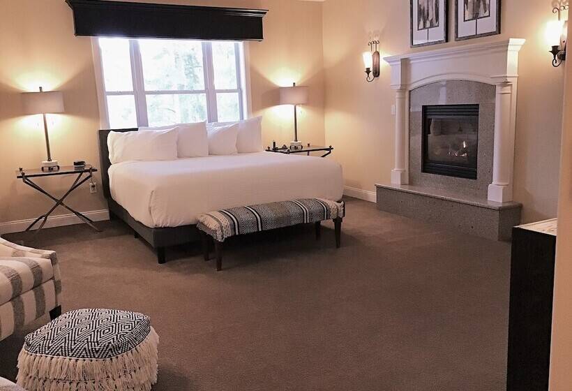 Люкс, Summer Creek Inn