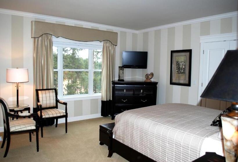 סוויטה, Summer Creek Inn