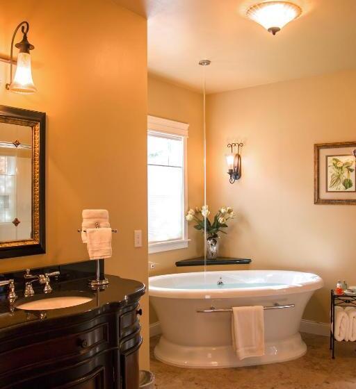 סוויטה עם ג'קוזי, Summer Creek Inn