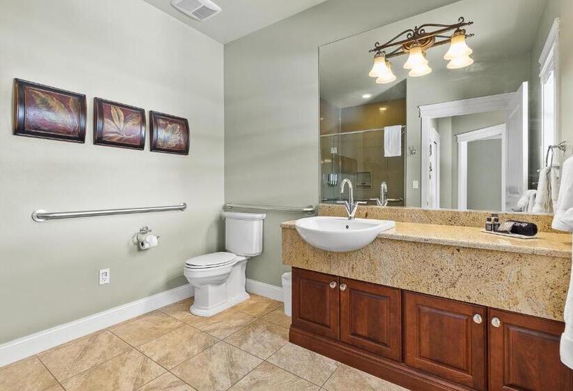 סוויטה עם ג'קוזי, Summer Creek Inn