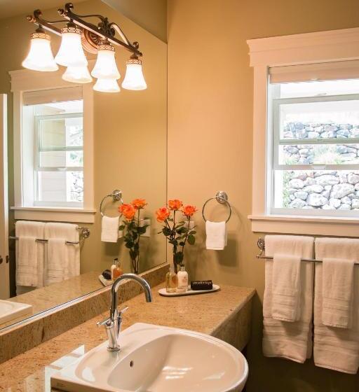 סוויטה עם ג'קוזי, Summer Creek Inn