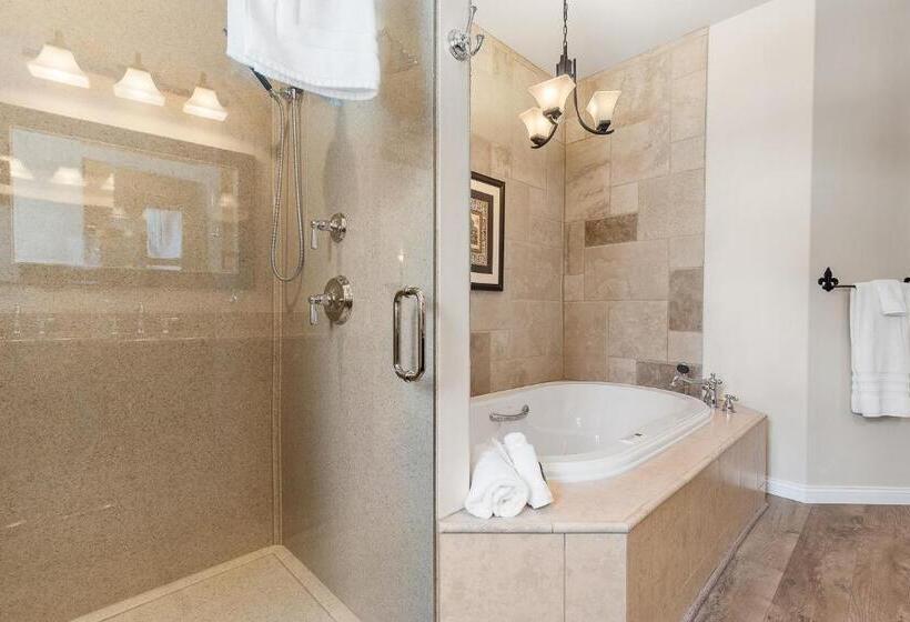 סוויטה נוף לגינה, Summer Creek Inn