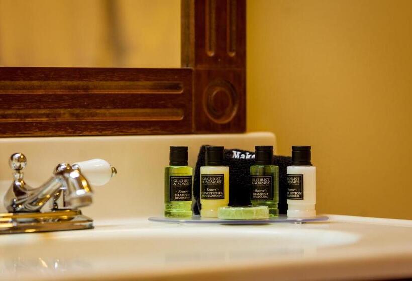 Люкс Deluxe Кровать Кинг, The Oakwood Inn
