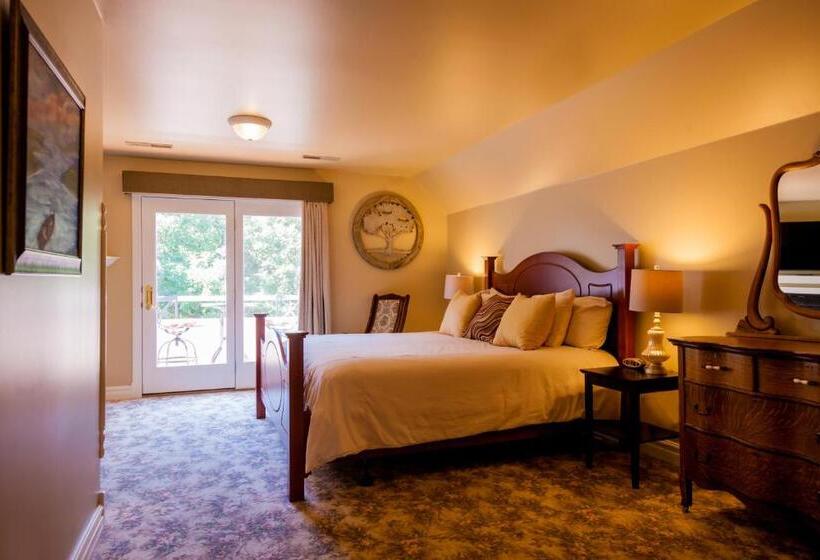 Люкс Deluxe Кровать Кинг, The Oakwood Inn