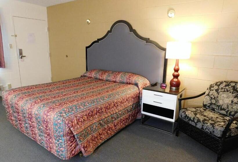 Quarto Deluxe, Capri Motel