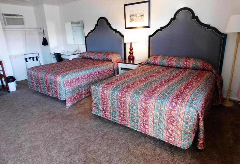 Quarto Deluxe, Capri Motel