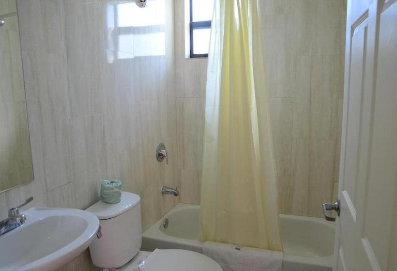 キングサイズベッドのスタンダードルーム, Carl's El Padre Motel