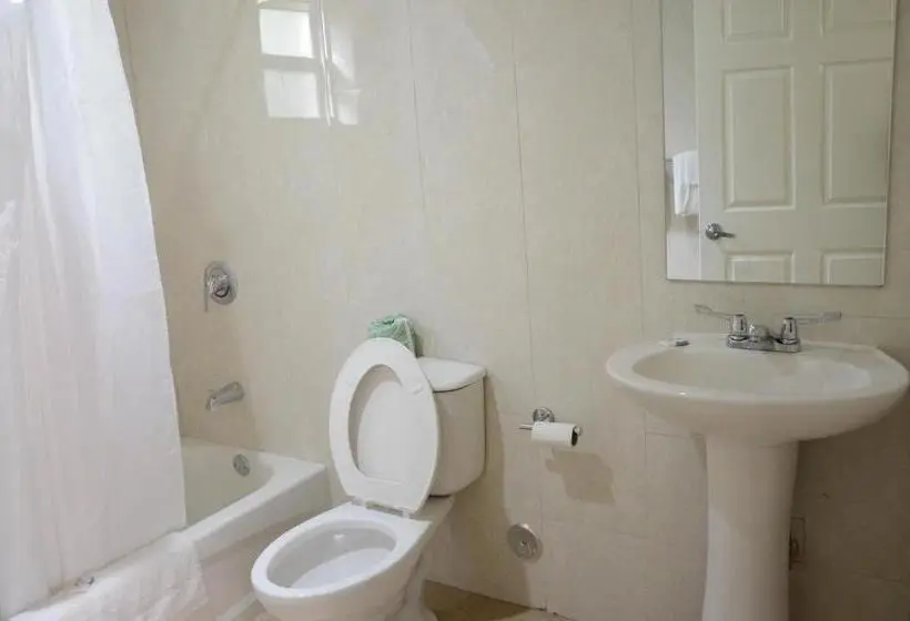 اتاق استاندارد با 2 تخت دوبل, Carl's El Padre Motel