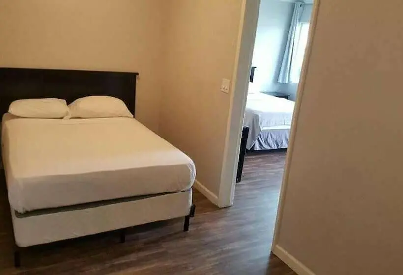 デラックスルーム, Good Knight Inn Motel