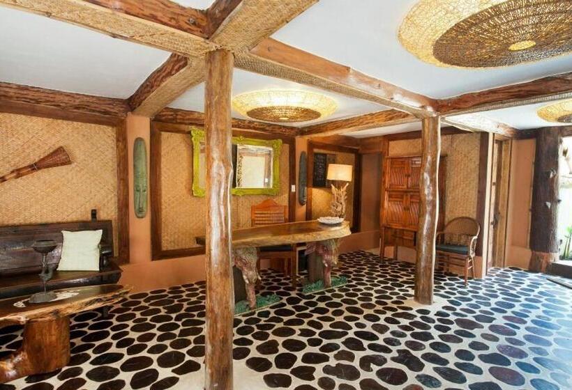 جناح ذو إطلالة جانبية على البحر, Aamori Boutique