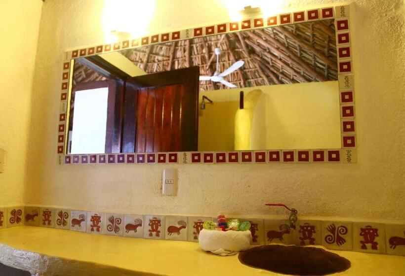 غرفة قياسية, Bahía De La Luna