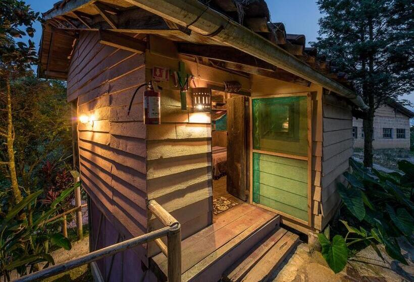 بنگله خانوادگی, Cabañas Los Achicuales