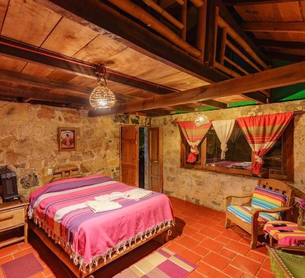 اتاق استاندارد با چشمانداز کوهستان, Cabañas Los Achicuales