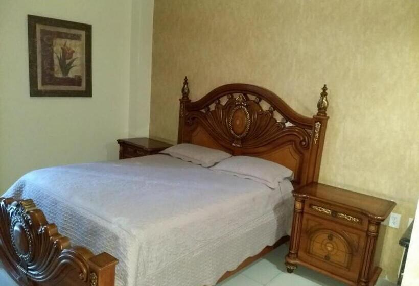 ２ダブルベッドのスタンダードルーム, Grand Hotel Sahuayo