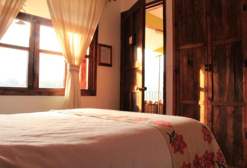 Полулюкс, San Jorge