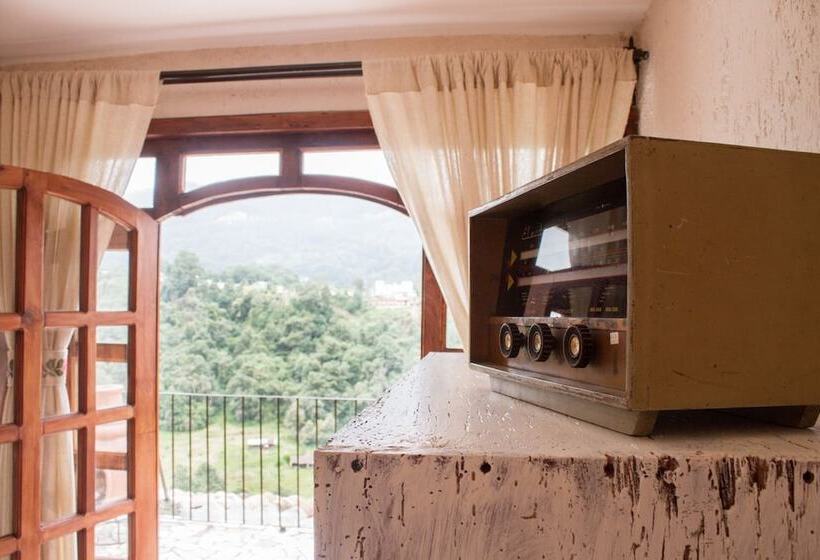 Номер Стандарт, San Jorge