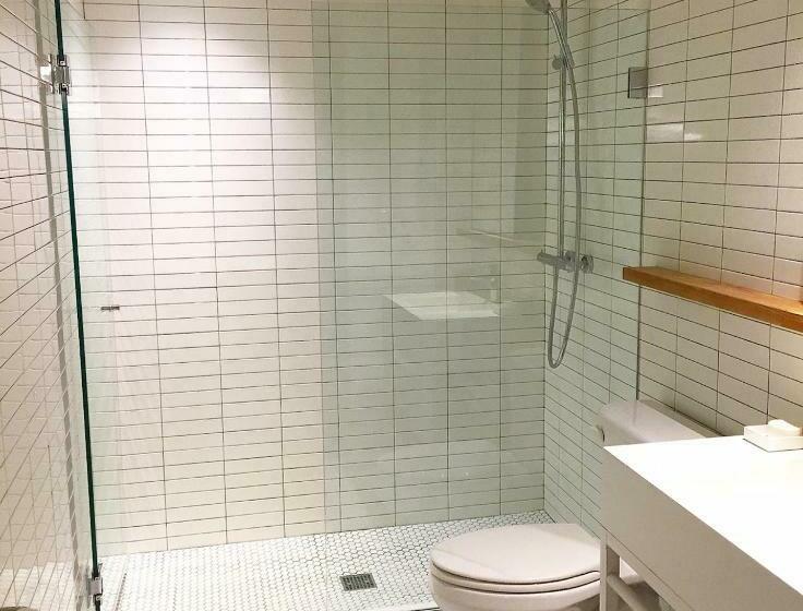 标准间, The Asbury