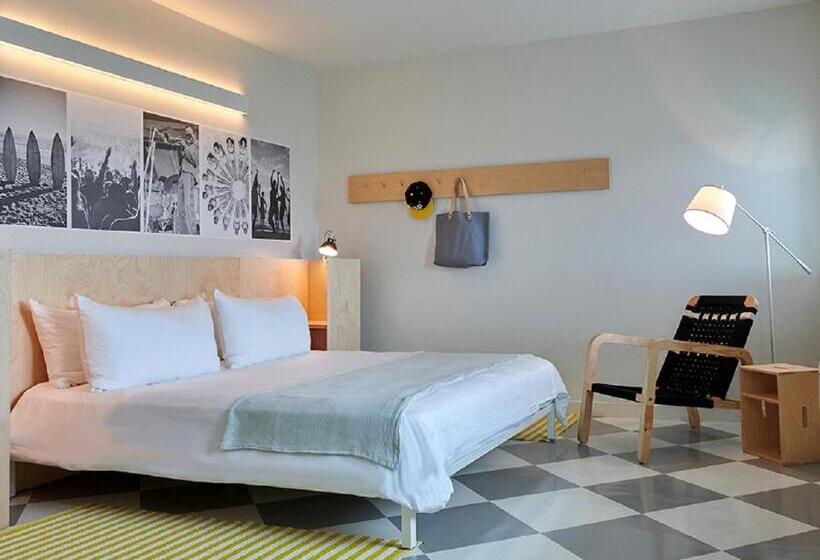 带大床的高级房间, The Asbury