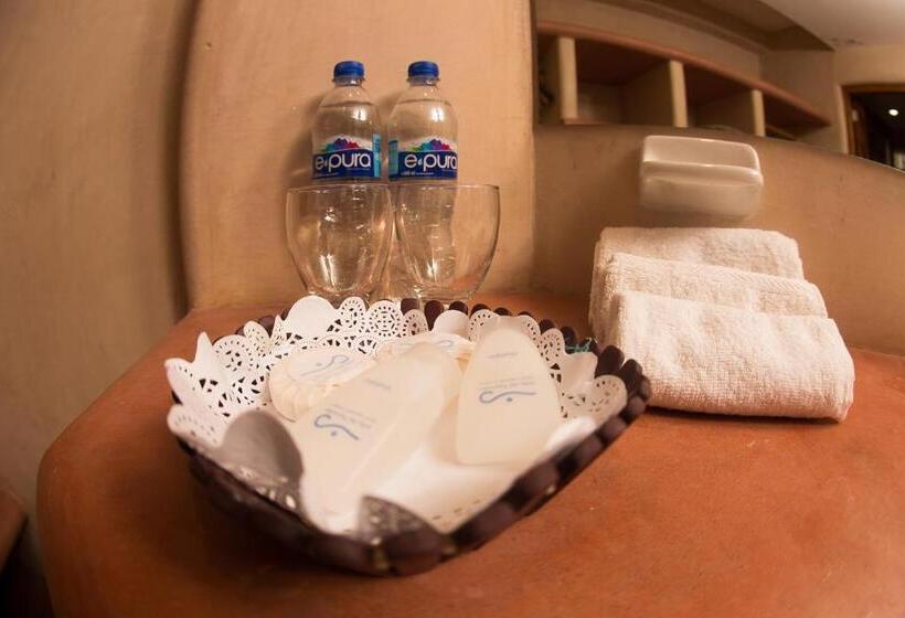 סוויטה עם ג'קוזי, Villa Del Pescador