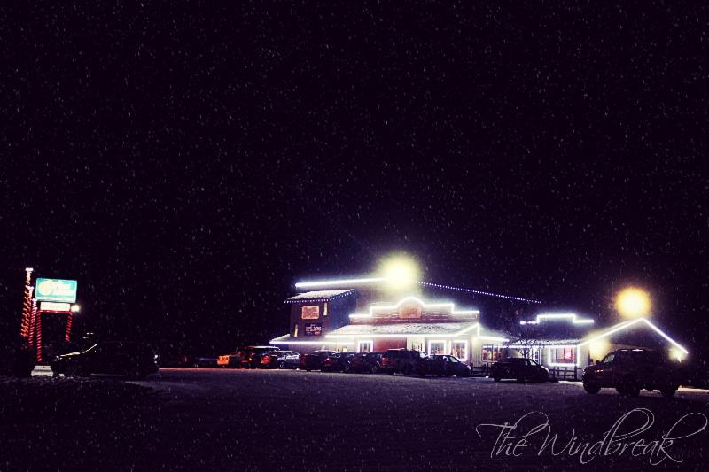 Номер Стандарт, Windbreak Cafe