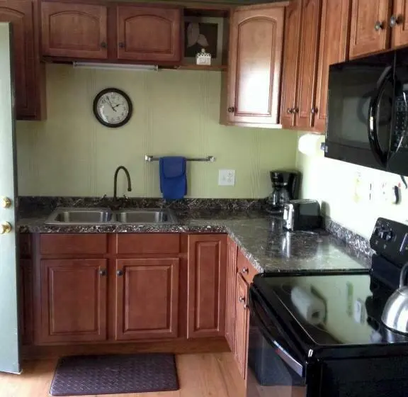 اتاق استاندارد یک نفره, Lakeview Motel & Apartments