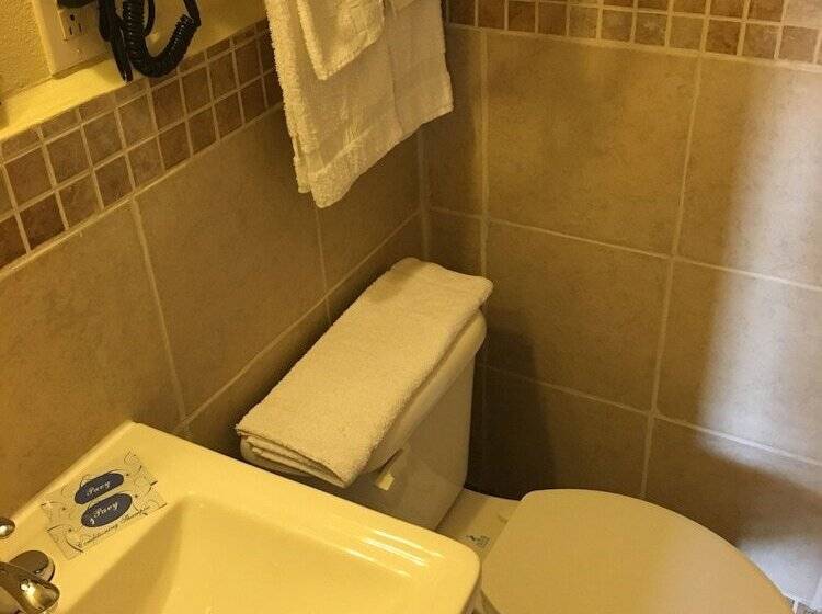 スタンダードルーム, Blarney Inn