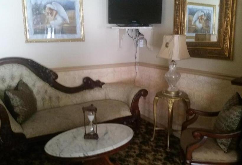 חדר סטנדרט עם מיטת קינג, Gunn House