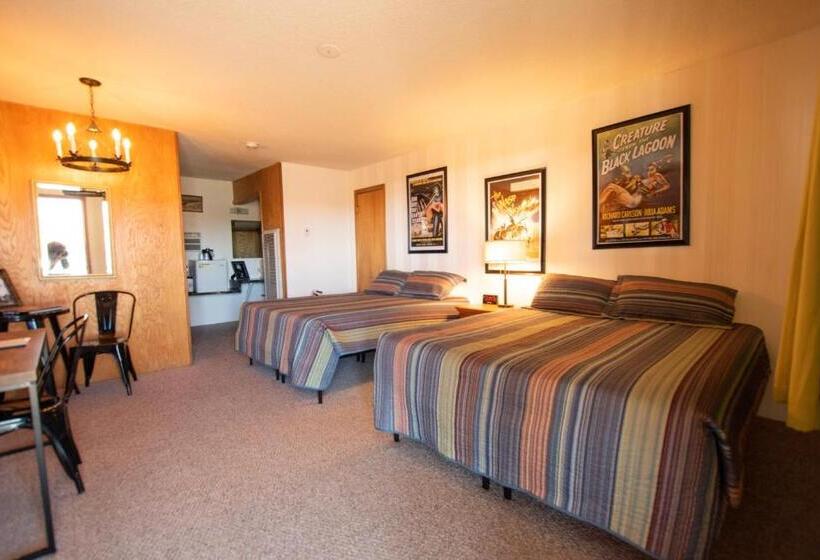Номер Стандарт, Raton Pass Motor Inn
