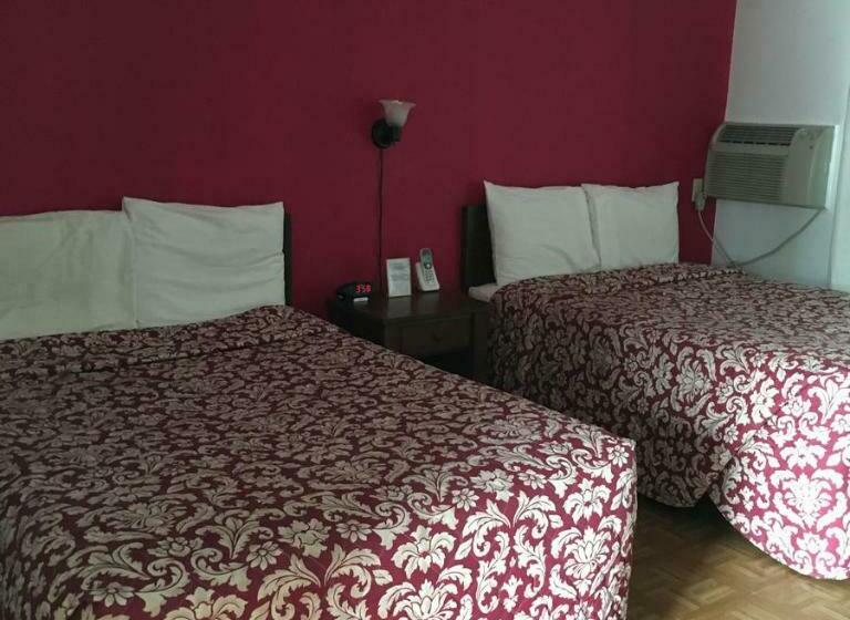 غرفة إقتصادية, Tarragon Motel