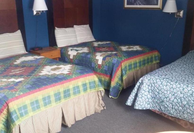 غرفة عائلية, Tarragon Motel