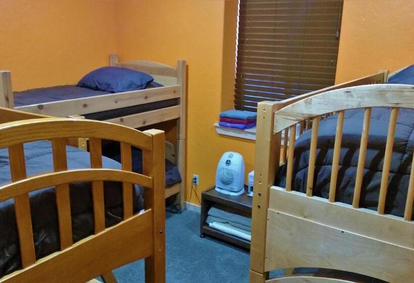 غرفة عائلية حمام مشترك, Teton Hostel Hideaway