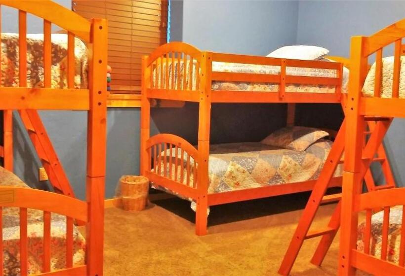 غرفة عائلية حمام مشترك, Teton Hostel Hideaway