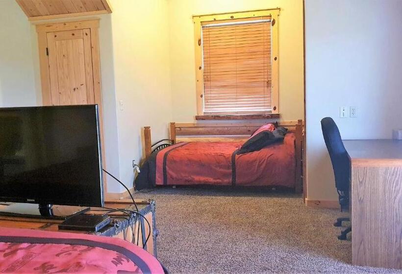 패밀리 룸, Teton Hostel Hideaway