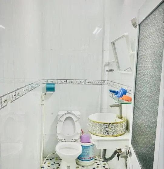 اتاق استاندارد, Nhà Nghỉ Lê được