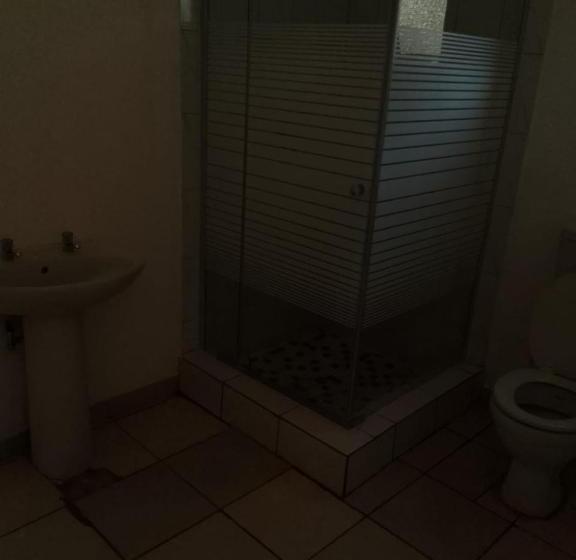 חדר סטנדרט, 7 Geelhout Ave