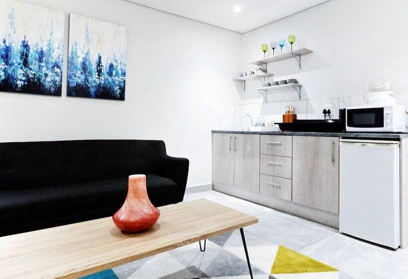 شقة غرفة واحدة, Anew Hotel & Convention Centre Or Tambo Johannesburg