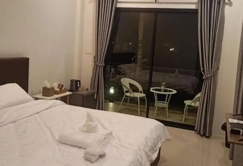 ガーデンビュースタンダードルーム, Arawan Resort เอราวัณ รีสอร์ท