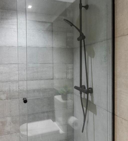 إستوديو قياسى, Baliñas Boutique