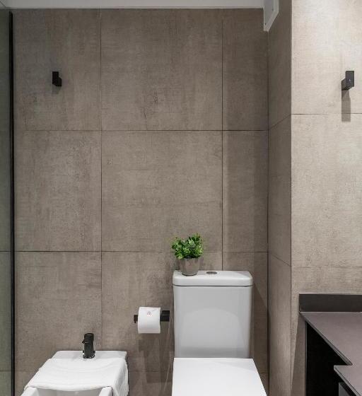 جناح مزود بتراس, Baliñas Boutique