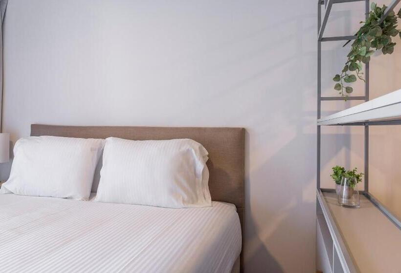 إستوديو قياسى مطل على البحر, Baliñas Boutique