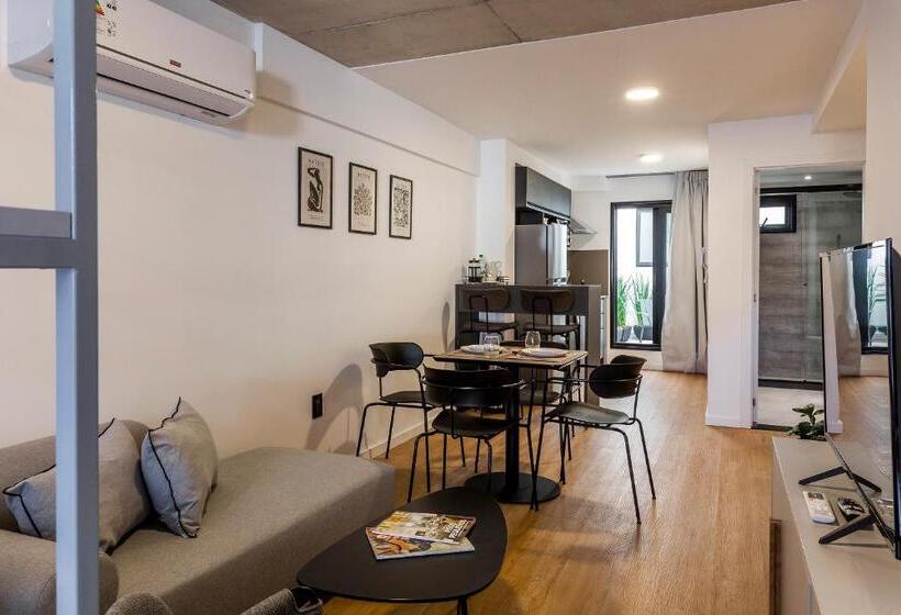 إستوديو قياسى مطل على البحر, Baliñas Boutique