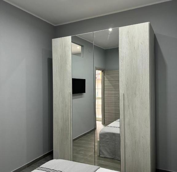 חדר סטנדרט, Rivers Home