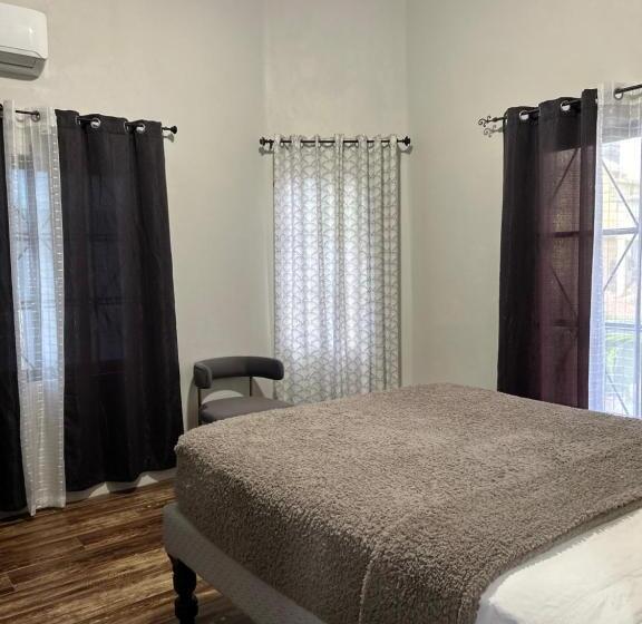 اتاق سوپریور, Gabs Place Bed And Breakfast