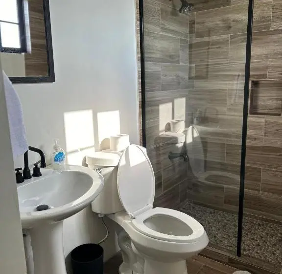 اتاق استاندارد با چشم‌انداز باغ, Gabs Place Bed And Breakfast