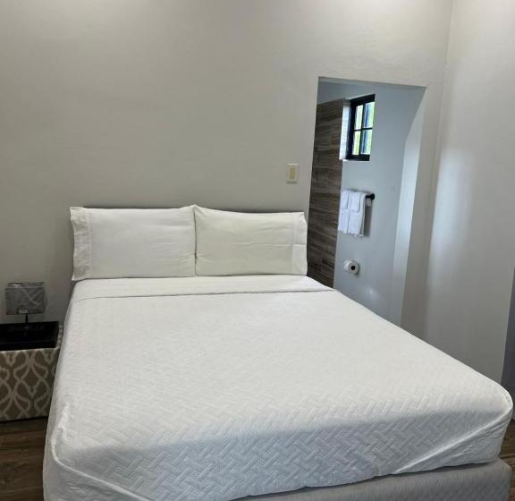 اتاق استاندارد با چشمانداز باغ, Gabs Place Bed And Breakfast