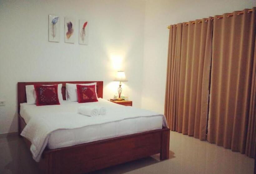 חדר דלוקס, Gapul Penida